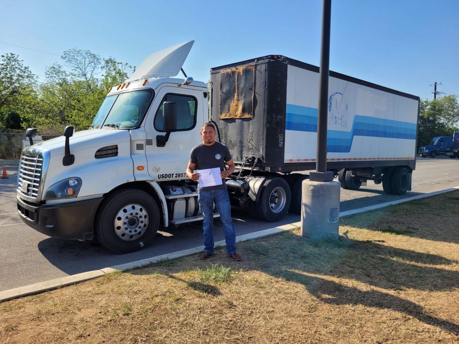 Gallery Image : Southern CDL Training